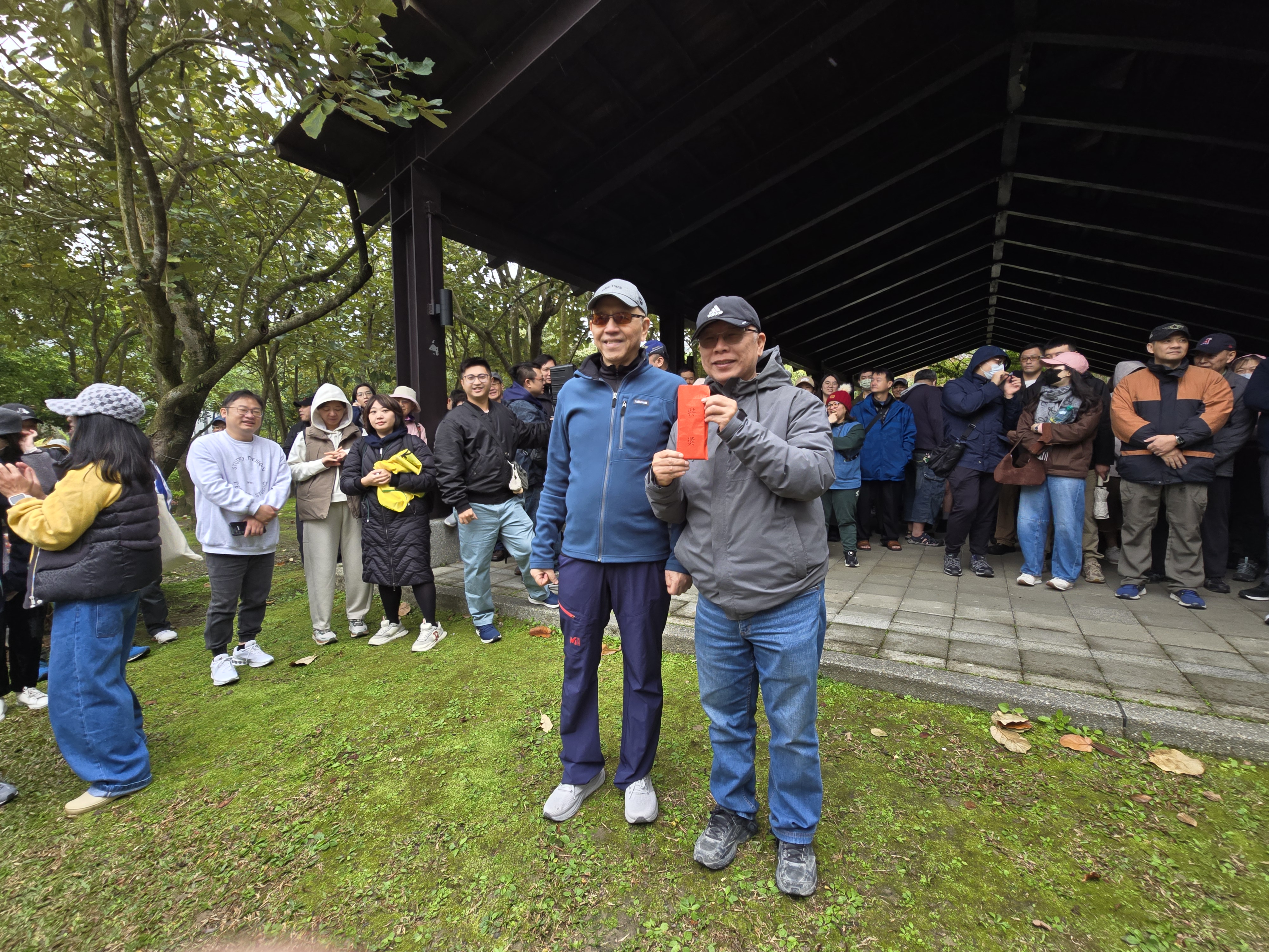 1150207-11.jpg (3.41 MB)