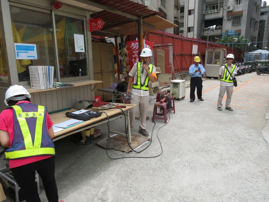 圖片說明：人員及電焊、手工機具入場管制。