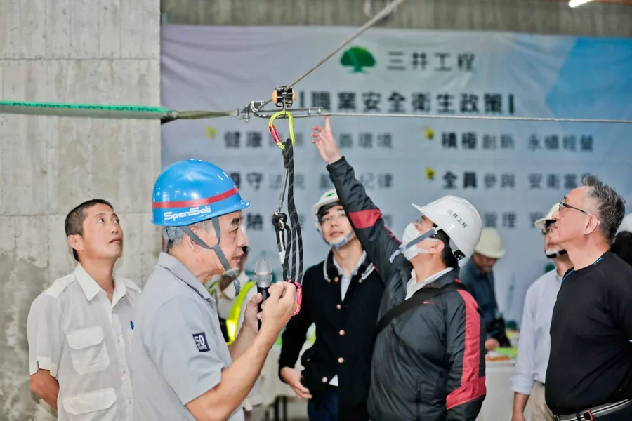 圖片說明：安全索及臨時防護具(史班特)。