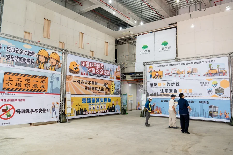 圖片說明：安衛帆布競賽人氣獎投票區。