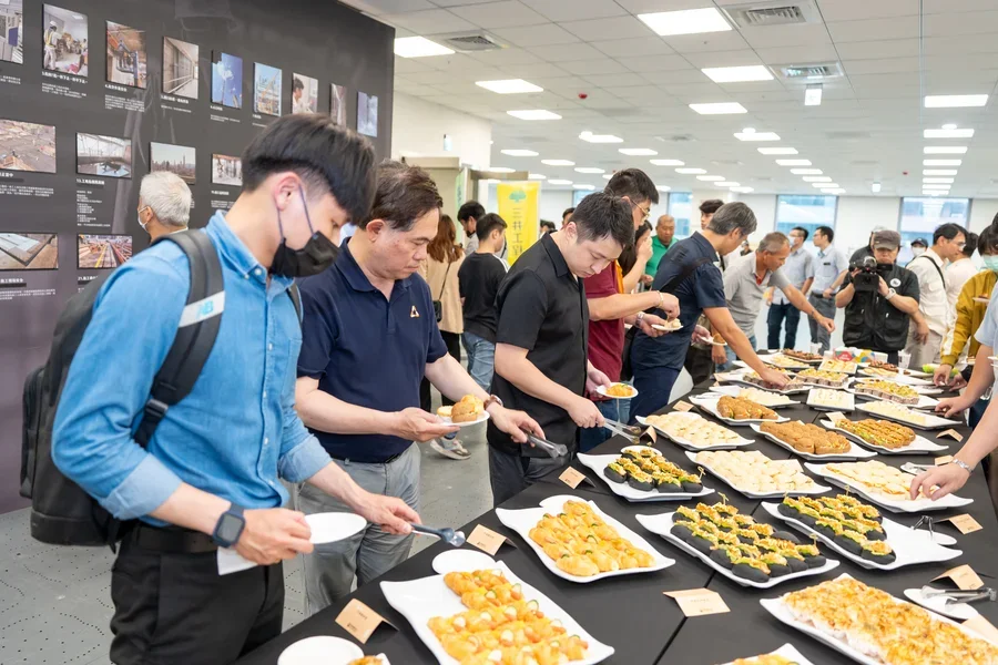 圖片說明：茶敘時間。